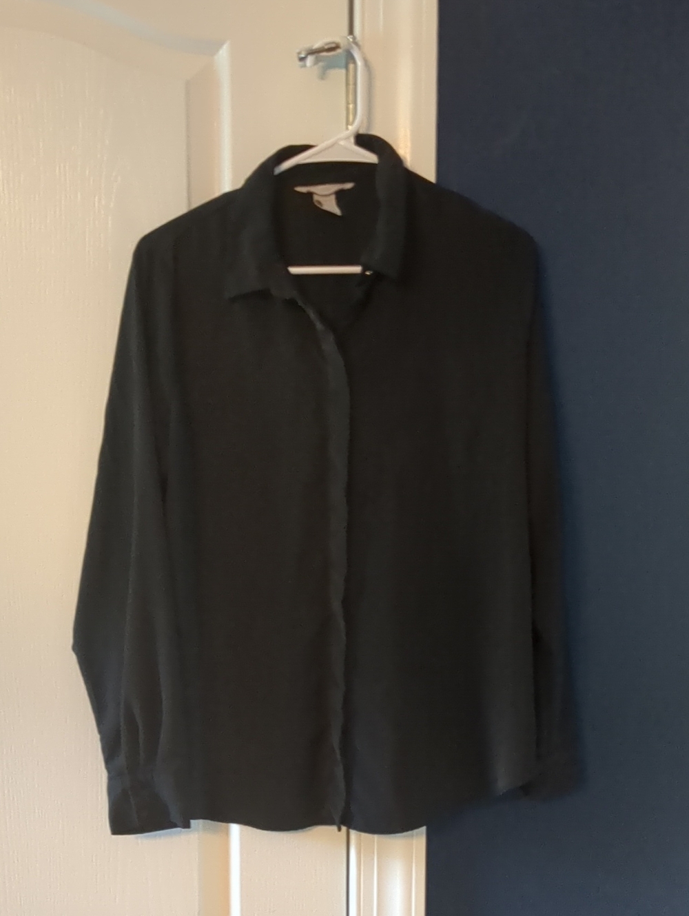 H&M Black Women's Button Down Shirt